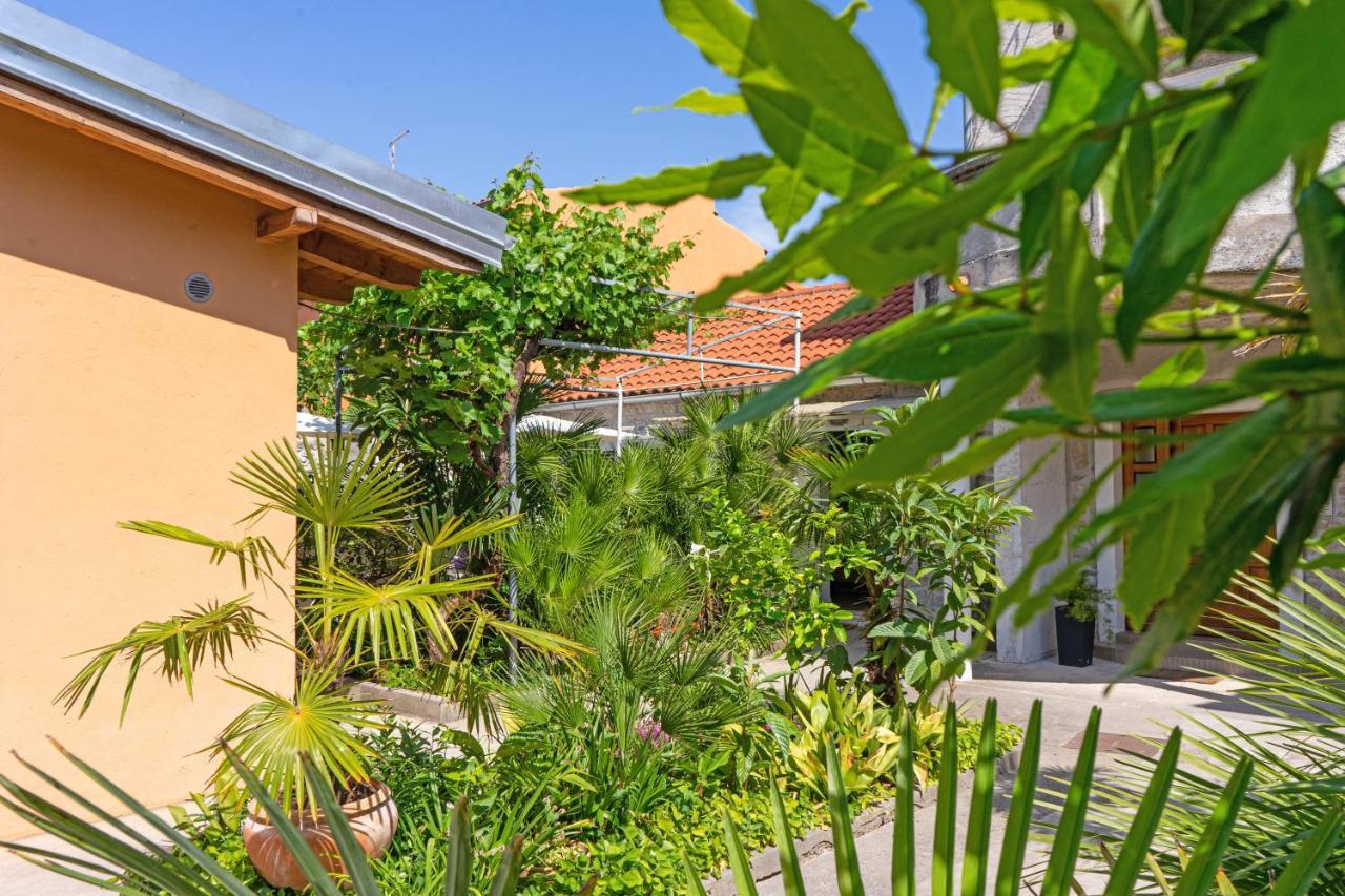 Eleonora Apartments Zadar Eksteriør bilde